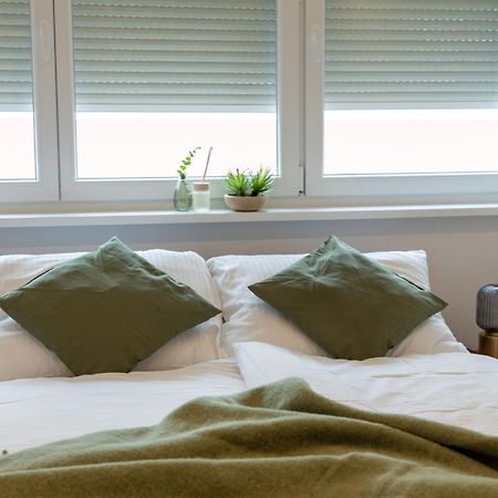 Large Apartments - Great For Groups - With Balcony Or Terrace Vienna Luaran gambar